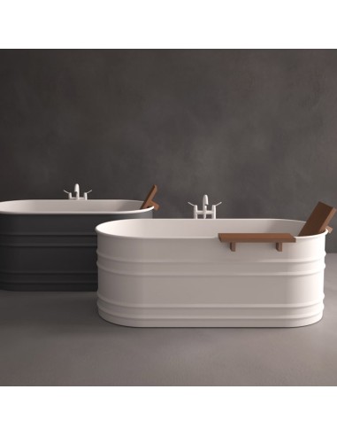 Agape Design Vieques Floorstanding Steel White Oval Bathtub