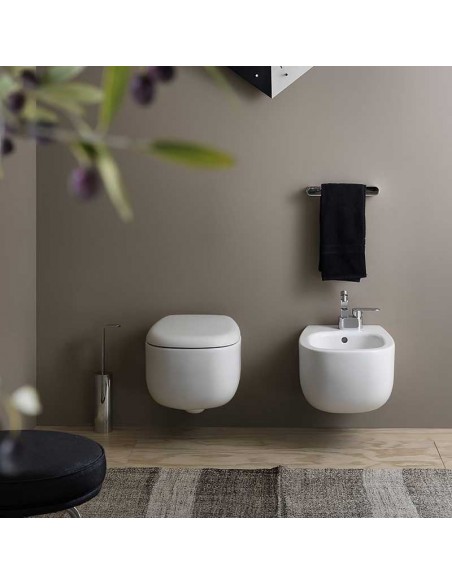 Ceramica Flaminia Bonola Vaso Sospeso Con Sedile Softclose